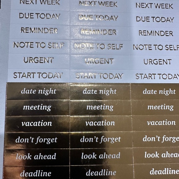 Colorful Glitter 12-Month Planner - Picture 13 of 14